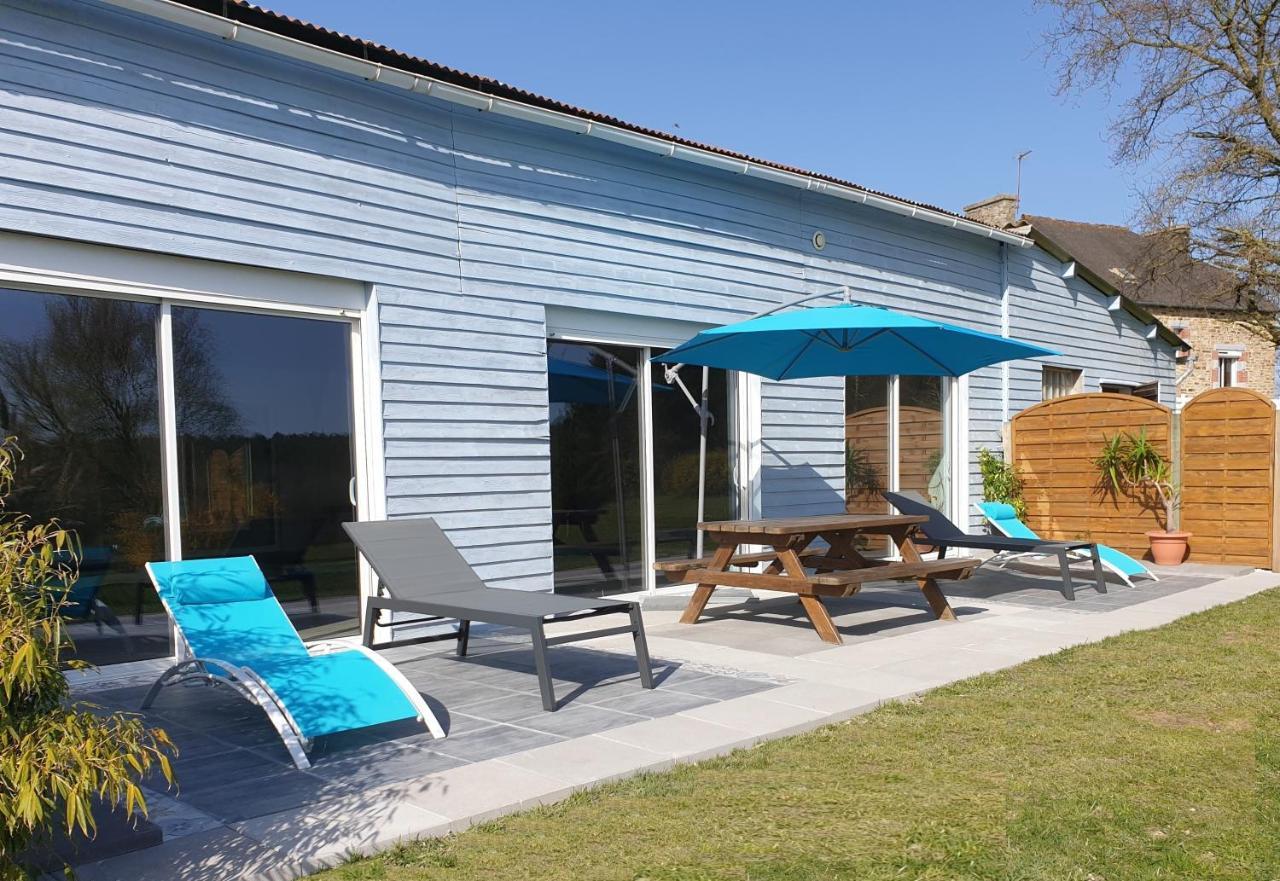 Charming Traditional 2-Bed Cottage Near Plemet Exterior photo